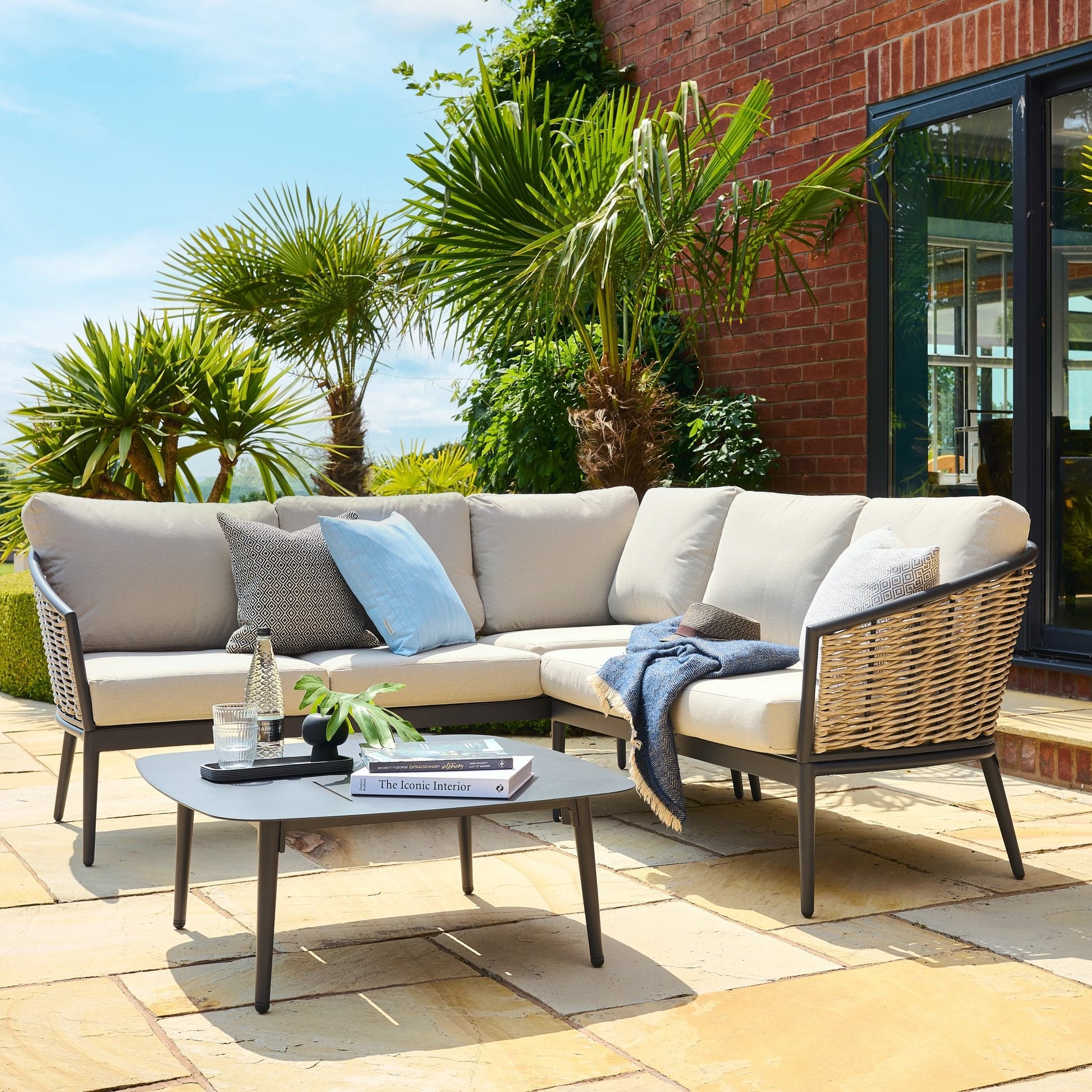 Cordial sofas and table luxury range