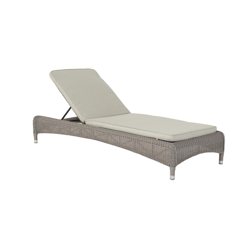 Adjustable Grey wicker sunbed with beige cushion