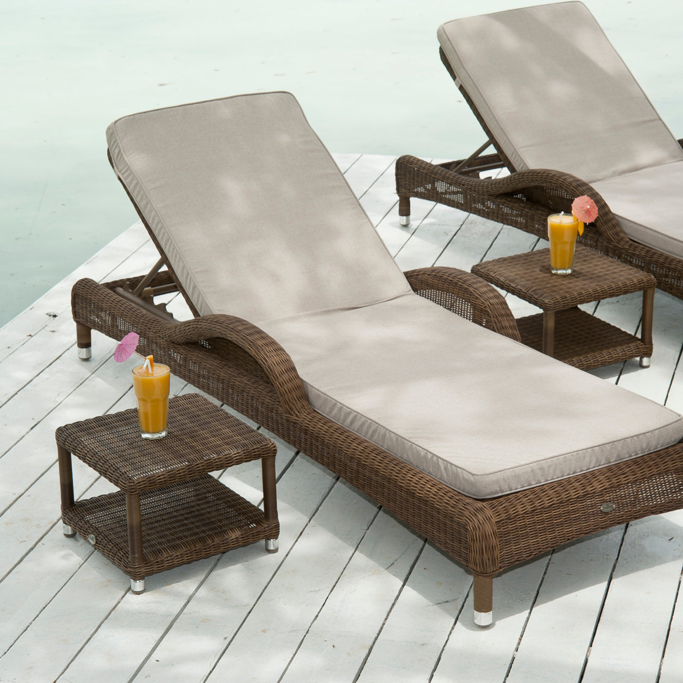 San Marino weave sunbed side table with sunbeds