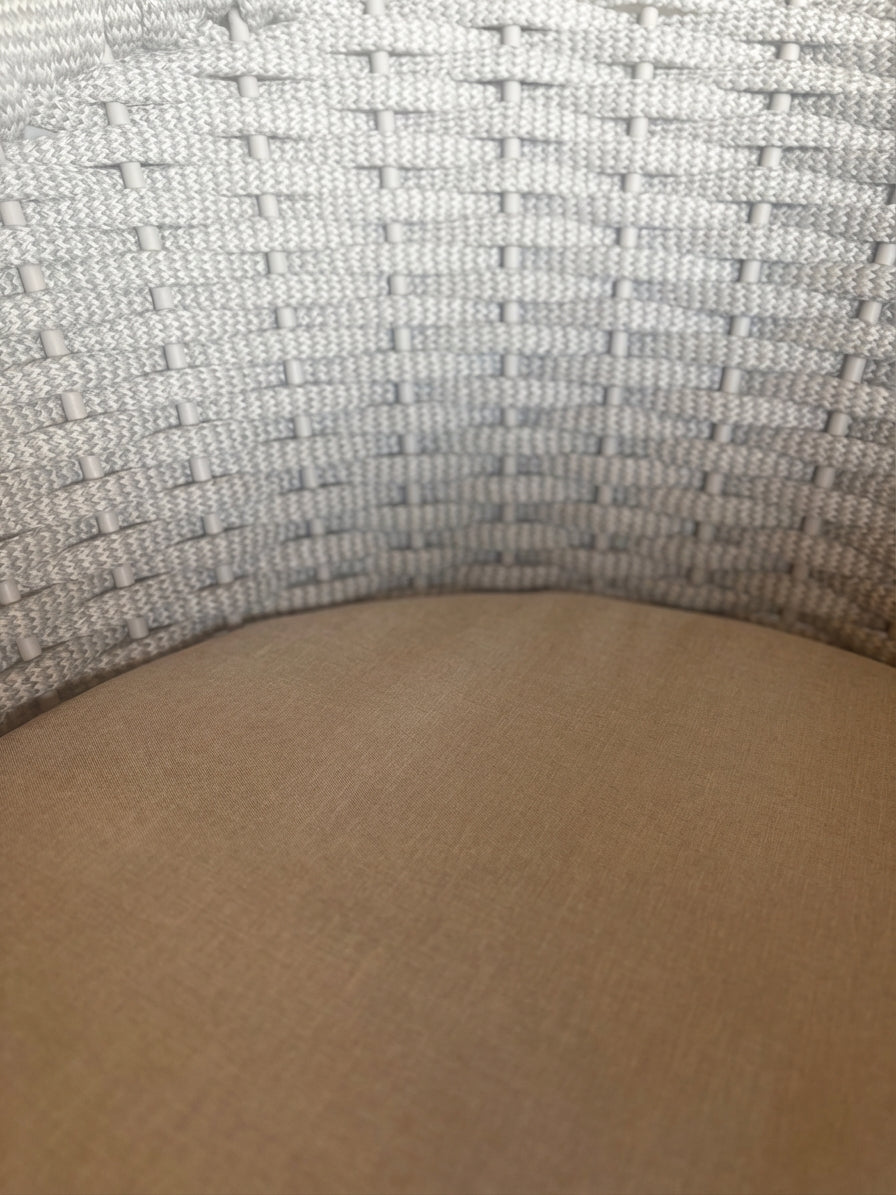 Close-up of the cushion seat in oat