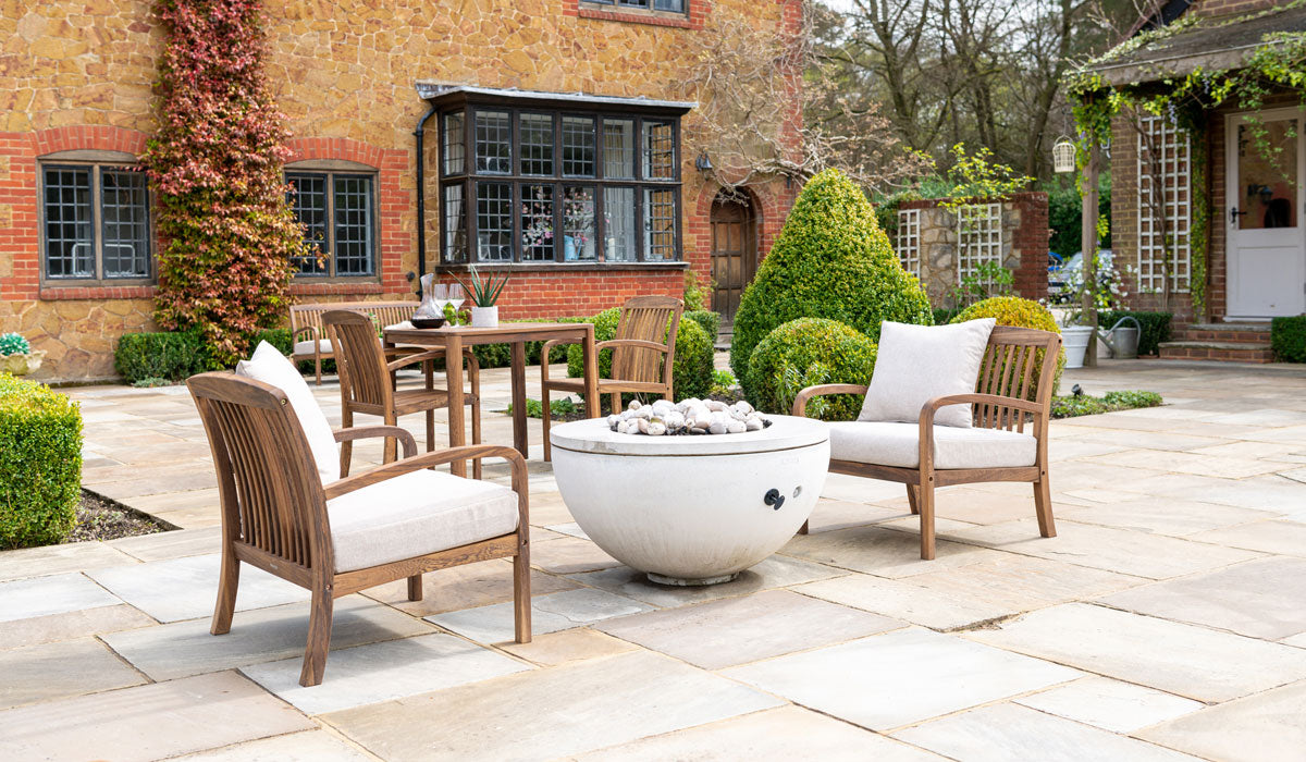 Bolney Outdoor Wide Lounge Chair