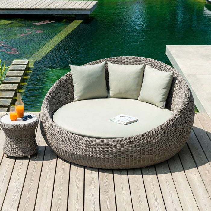 Hazelmere Round Daybed for outside