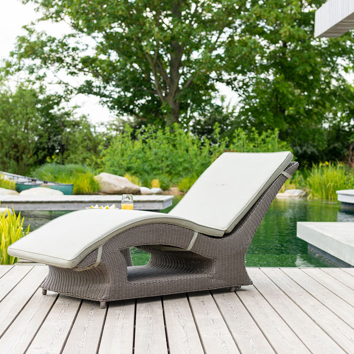 Alexander Rose Hazelmere Fixed Sunbed