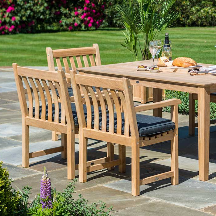 Roble Broadfield Armchair with 6 seater table