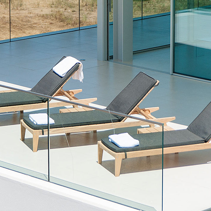 Alexander Rose Roble Tivoli Wooden Sunbed