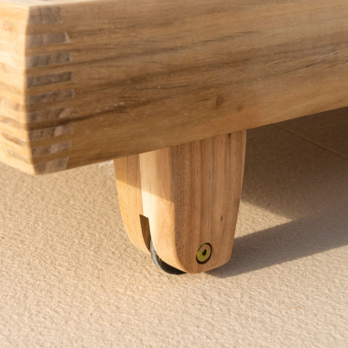 Sorrento Adjustable Sunbed close up