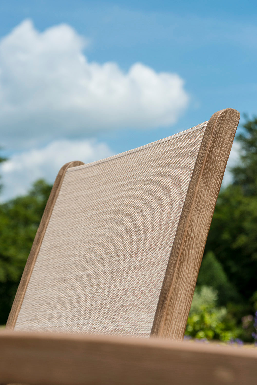 Close up of the back linen look Sherood sling back reclining chair