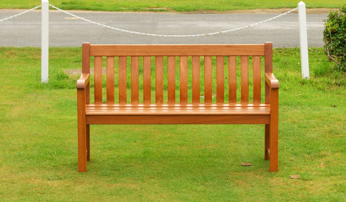 Cornis Broadfield Garden Bench 4ft