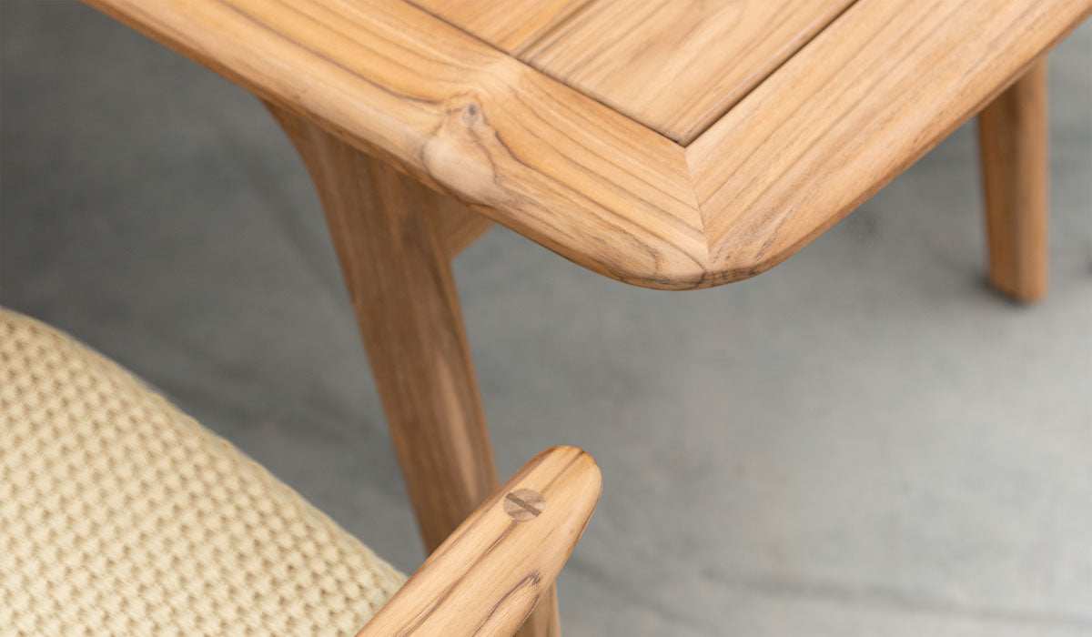 Dana Teak Dining Table close up