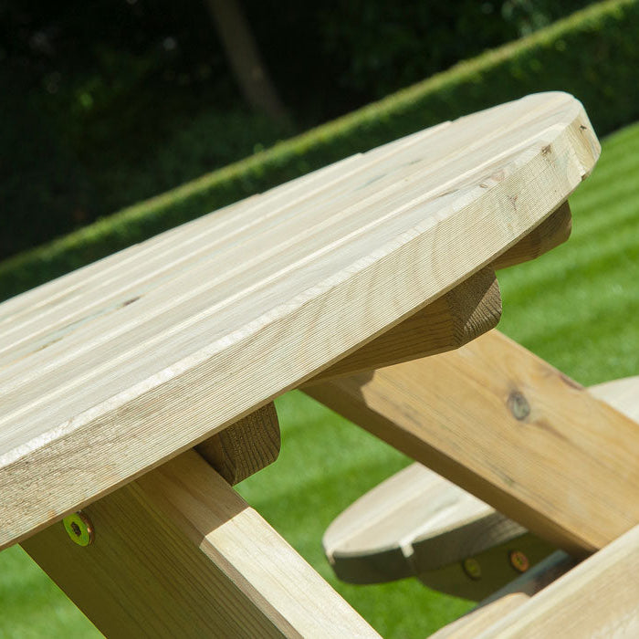 Pine Gleneagles Picnic Table close up