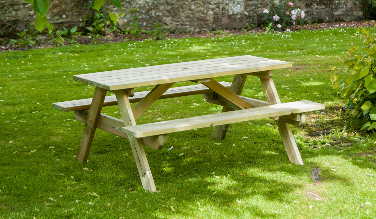 Pine Malu Picnic Table 5ft